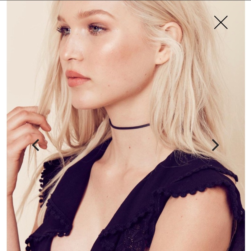 Vanessa Mooney Choker Necklace